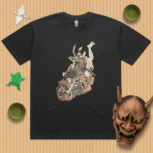 Tanmeijirō grappling — ukiyo-e oversized tee by Kuniyoshi | Manga Hanga